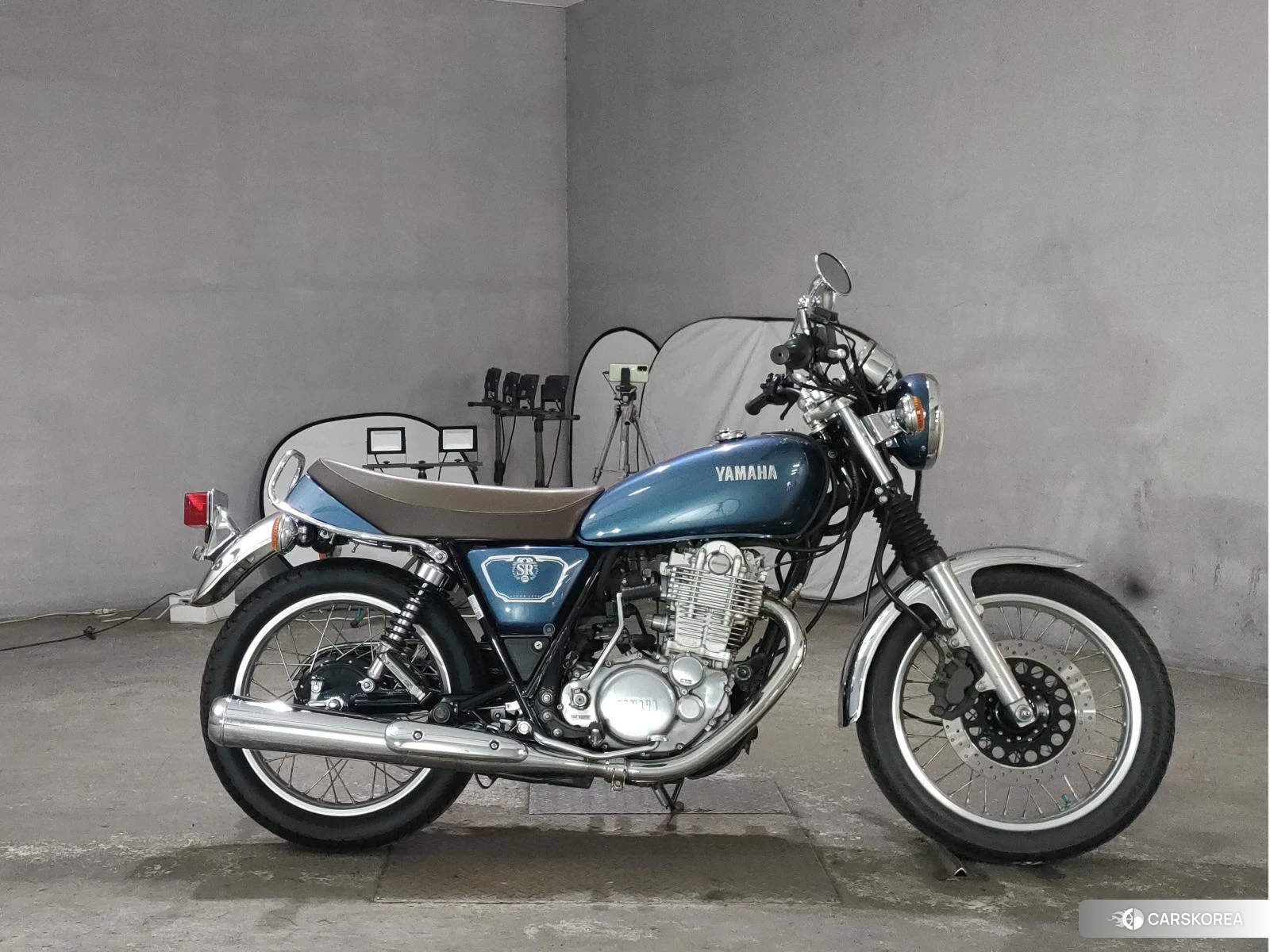 Проданный Yamaha SR 400 2019 из Японии, фото 3