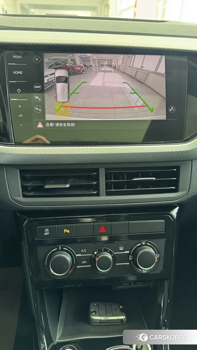 Volkswagen Exploring the shadow id 4265691 из Китая 11