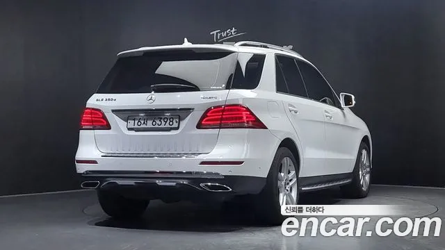 Mercedes-Benz GLE - Class W166 id 2835077 из Кореи 12