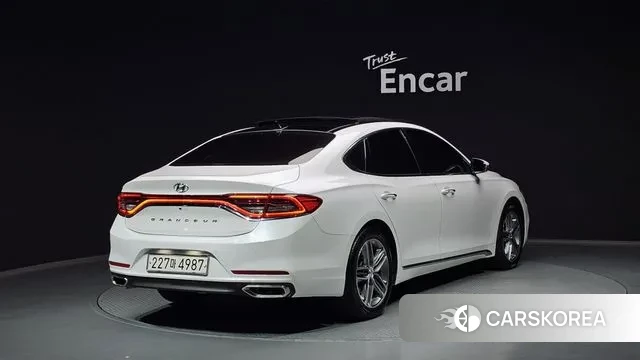Hyundai Grandeur IG id 3308125 из Кореи 12
