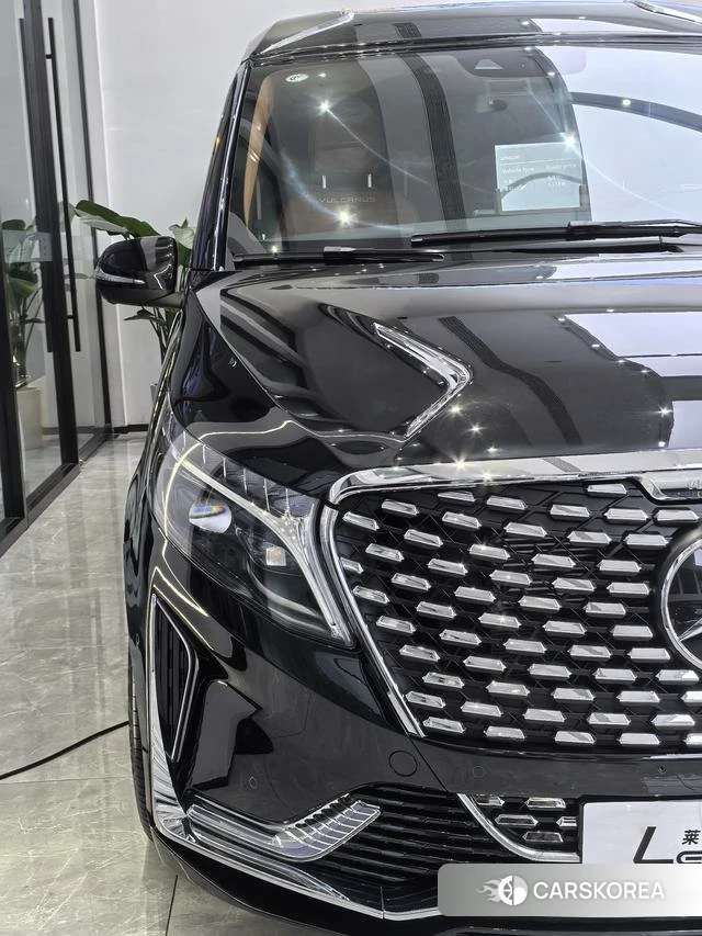 Mercedes-Benz V-class id 4265096 из Китая 8
