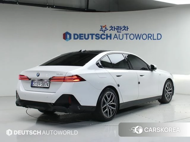 BMW 5 Series (G60) id 3864041 из Кореи 12