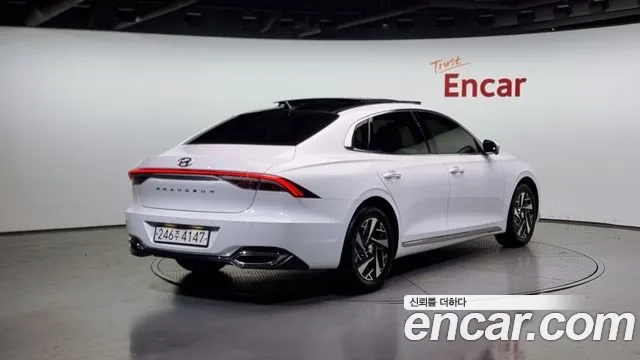 Hyundai The New Grandeur IG Hybrid id 2905984 из Кореи 12