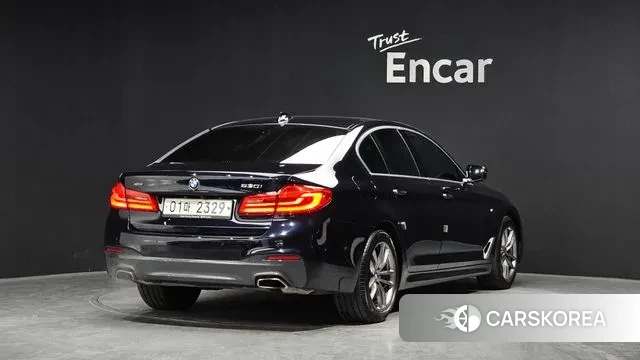 BMW 5 Series (G30) id 3617346 из Кореи 12