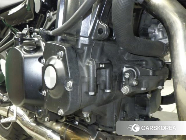 Engine photo