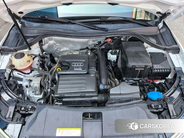 Audi Q3 id 4213618 из Китая 7