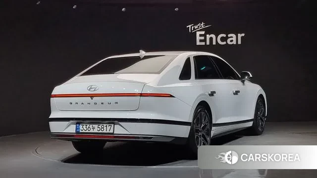 Hyundai Grandeur (GN7) id 3523736 из Кореи 12