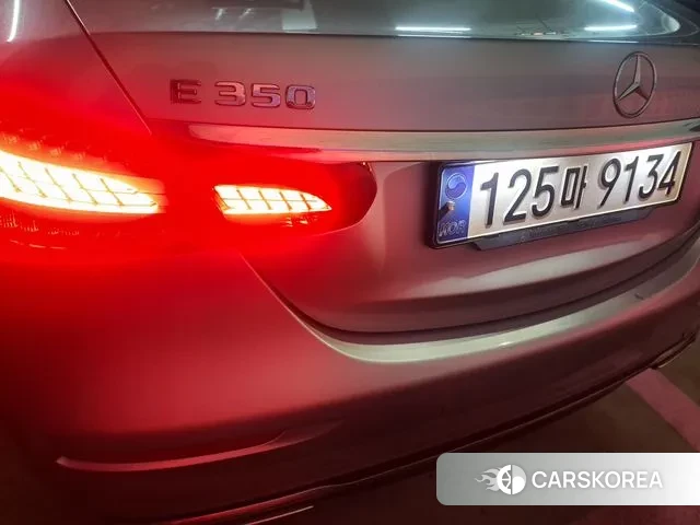 Mercedes-Benz E-Class W213 id 3610815 из Кореи 12