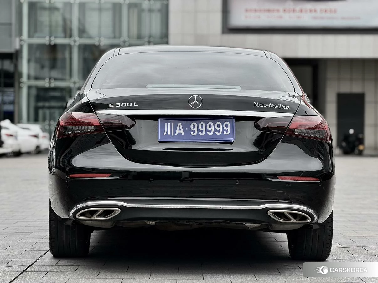 Mercedes-Benz E-class id 4441107 из Китая 9