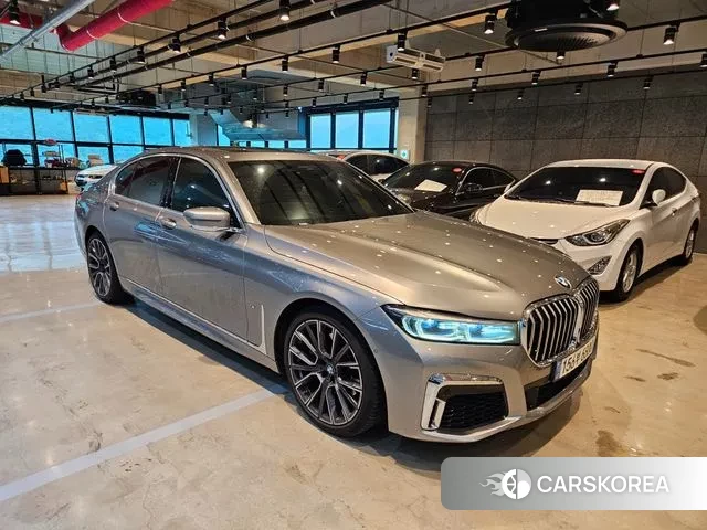 BMW 7 Series (G11) 2021 Цвет тростника из Кореи, фото 6