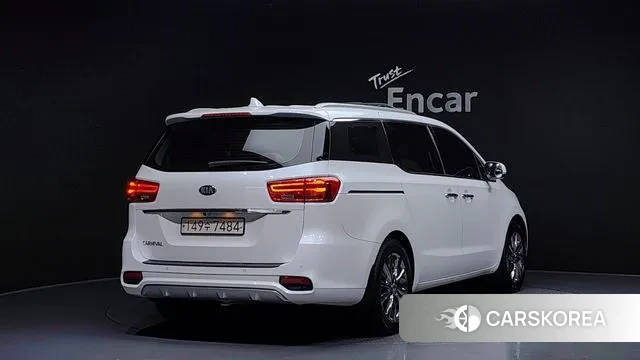 Kia The New Carnival id 3656508 из Кореи 12