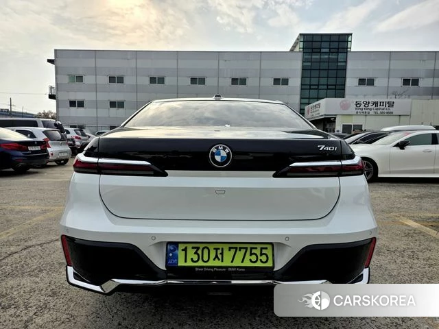 BMW 7 Series (G70) id 4360705 из Кореи 12