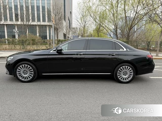 Mercedes-Benz E-class id 4256757 из Китая 12