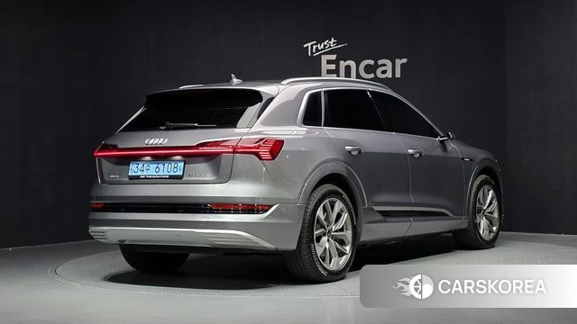 Audi e-Tron id 4792555 из Кореи 12