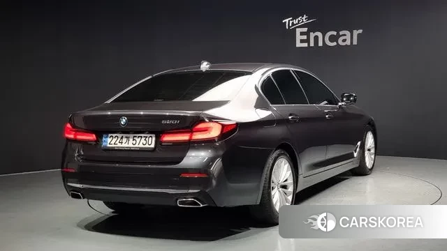 BMW 5 Series (G30) id 2984311 из Кореи 12