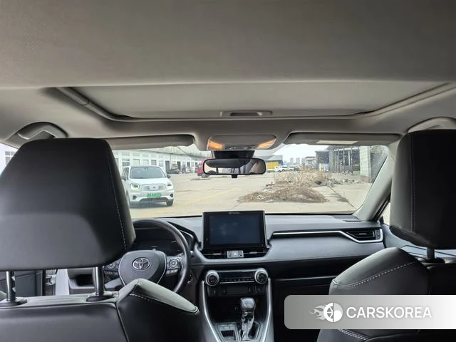 Toyota RAV4 Rongfang 2022 Серебристо-серый из Китая, фото 3