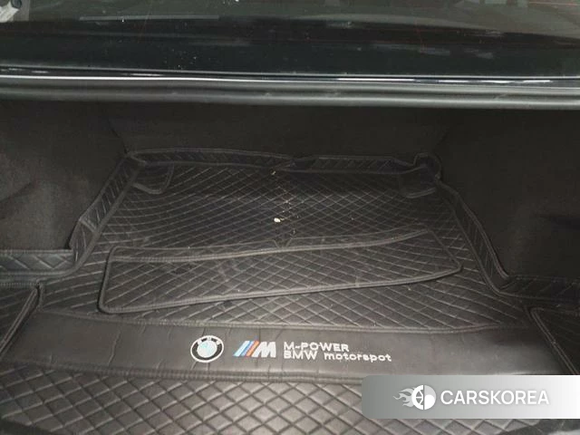 BMW 3 series 2024 Черный из Китая, фото 2