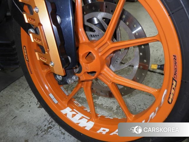 Проданный KTM 250 DUKE id 3995170 из Японии, фото 12