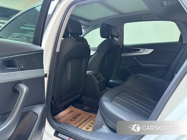 Audi A4L id 4258729 из Китая 9