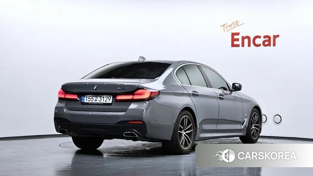 BMW 5 Series (G30) id 4415174 из Кореи 12