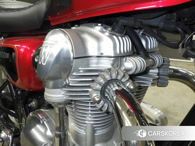 Engine photo