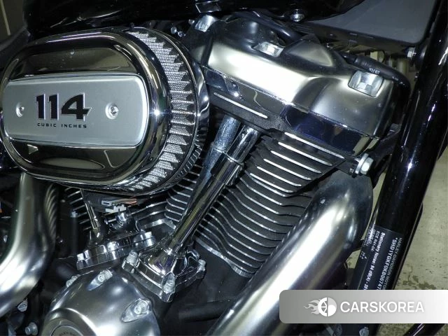 Engine photo