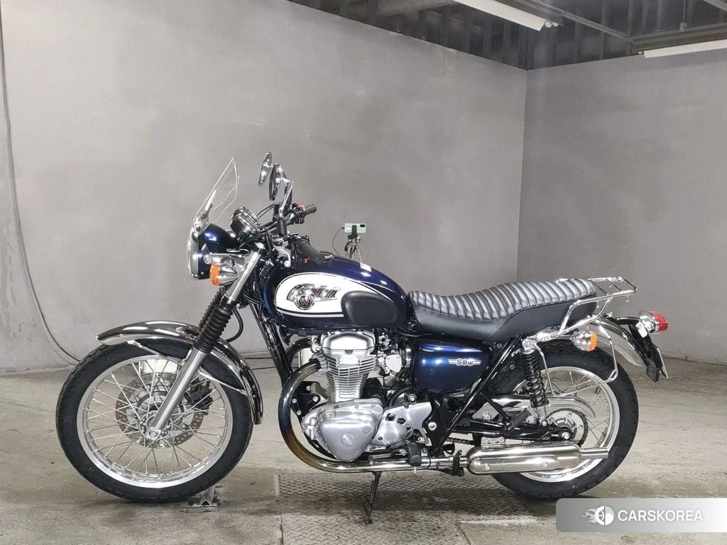 Проданный Kawasaki W800 2016 из Японии