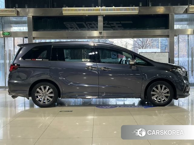 Honda Odyssey id 4258469 из Китая 12