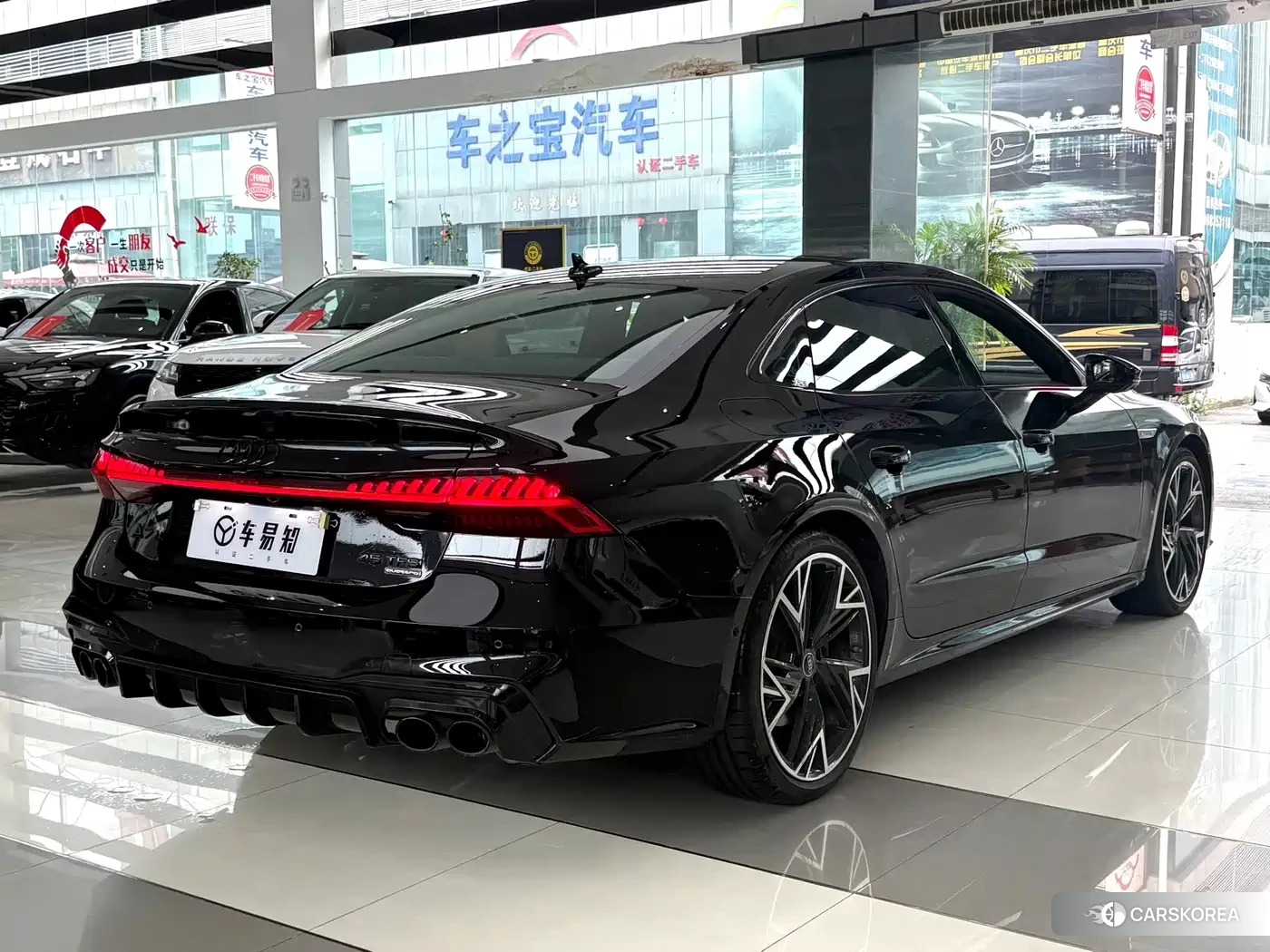 Audi A7L id 4599811 из Китая 12