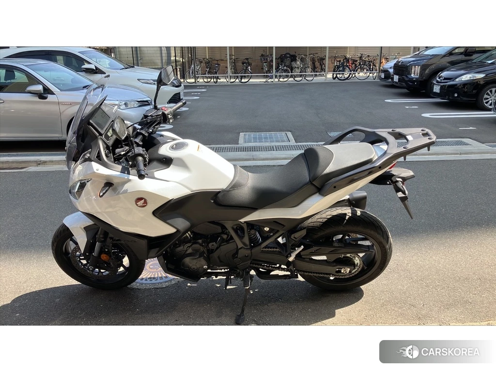 Проданный Honda NT1100 2023 из Японии