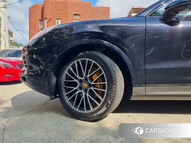 Porsche Cayenne (PO536) id 3243050 из Кореи 10