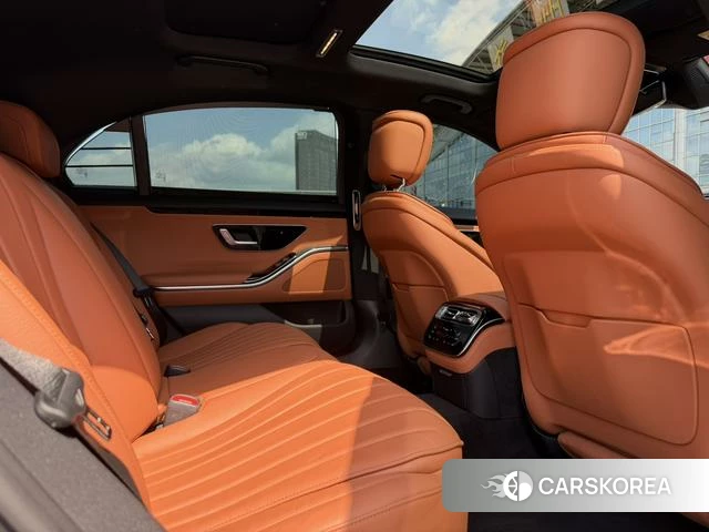 Mercedes-Benz S-class id 4260019 из Китая 12