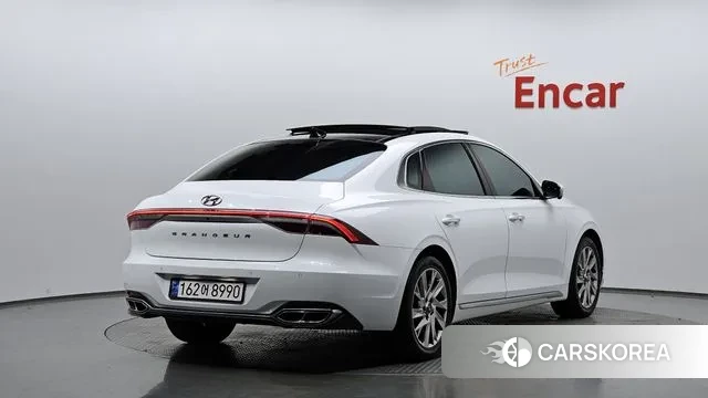 Hyundai The New Grandeur IG Hybrid id 3747958 из Кореи 12