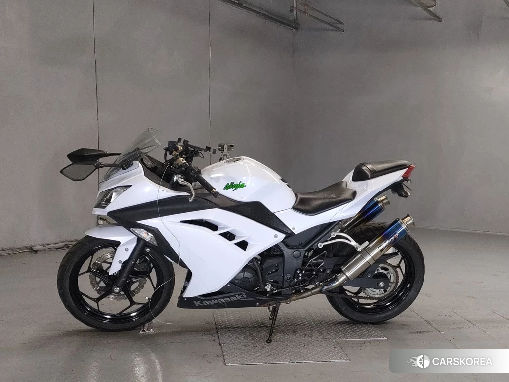 Проданный Kawasaki NINJA 250 2015 из Японии, фото 2
