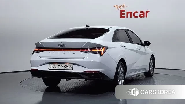 Hyundai Avante (CN7) id 3306793 из Кореи 12