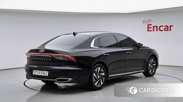 Hyundai The New Grandeur IG Hybrid id 4428619 из Кореи 12