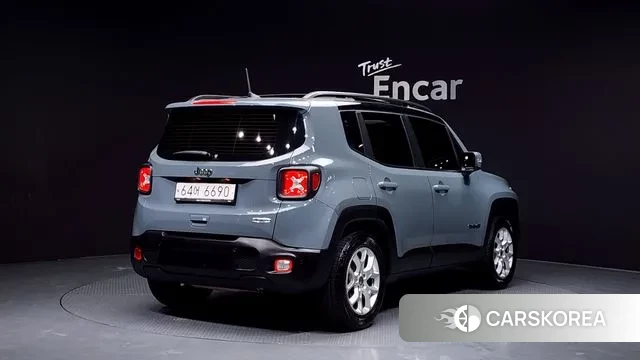 Jeep Renegade id 3336556 из Кореи 12