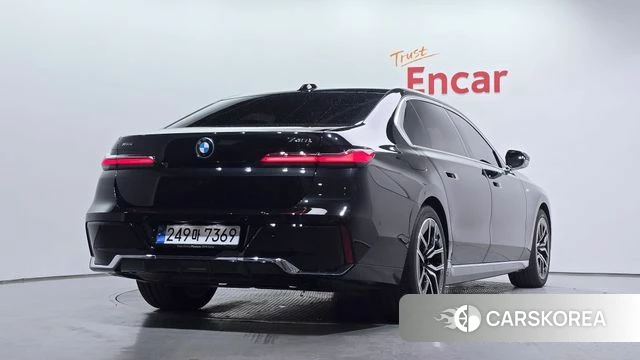 BMW 7 Series (G70) id 4487947 из Кореи 12
