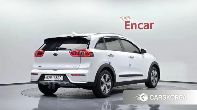 Kia Niro id 3845972 из Кореи 12