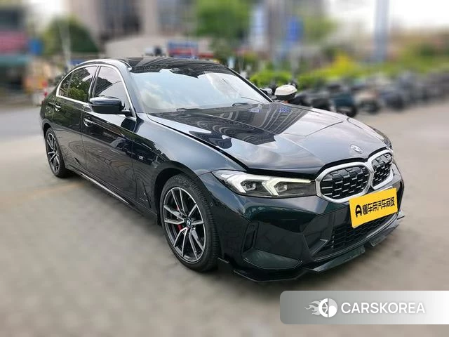 BMW 3 series 2022 Черный из Китая, фото 2