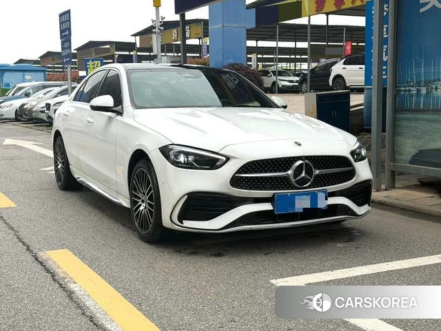Mercedes-Benz Class C 2023 Белый из Китая, фото 2