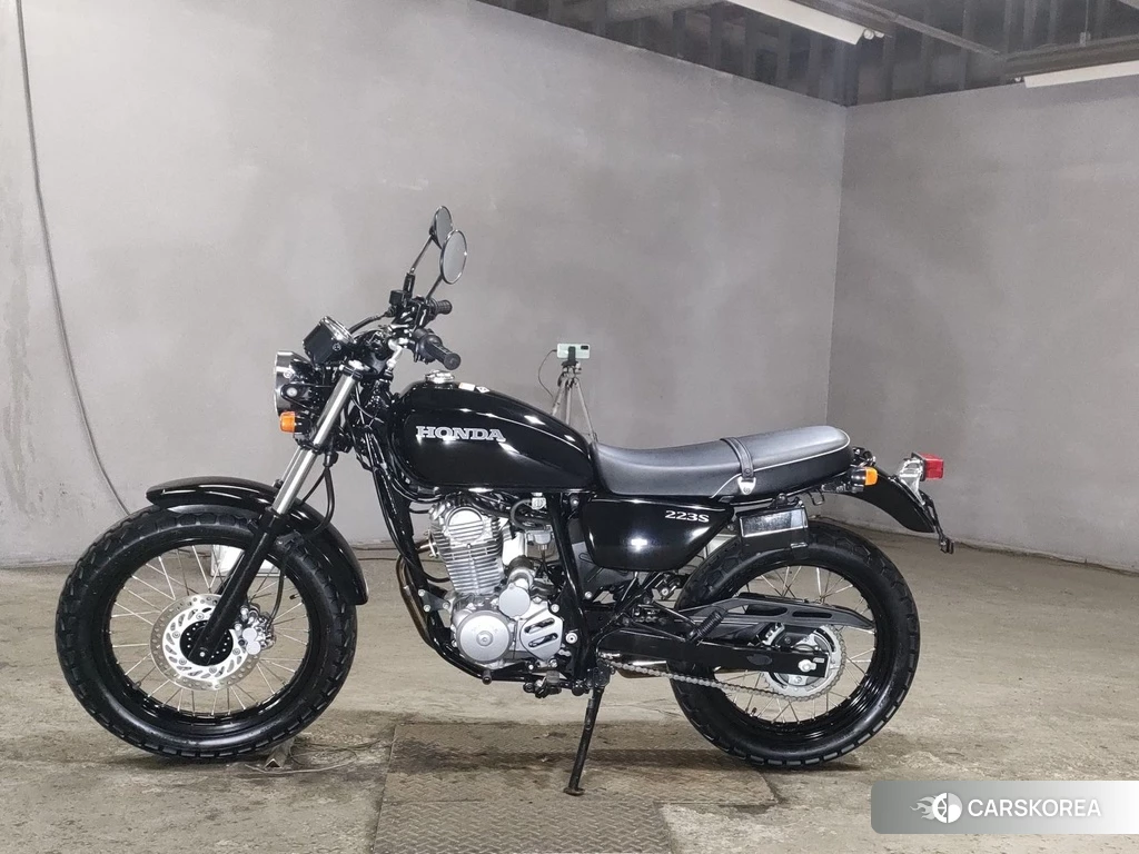 Проданный Honda CB223S 2014 из Японии, фото 2