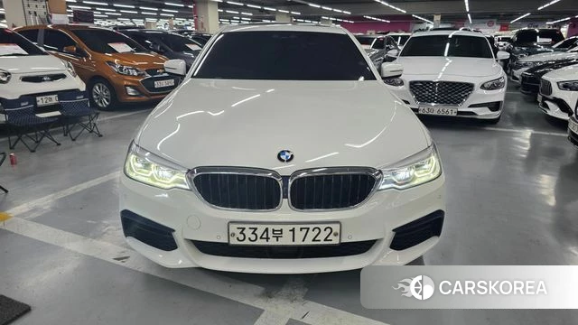BMW 5 Series (G30) 2020 Белый из Кореи, фото 3