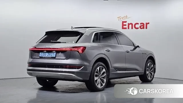 Audi e-Tron id 2901125 из Кореи 12