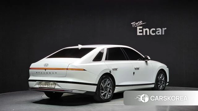 Hyundai Grandeur (GN7) id 4178271 из Кореи 12