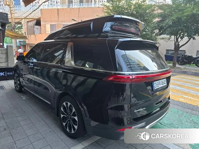 Kia Carnival 4th generation 2023 Черный из Кореи, фото 6