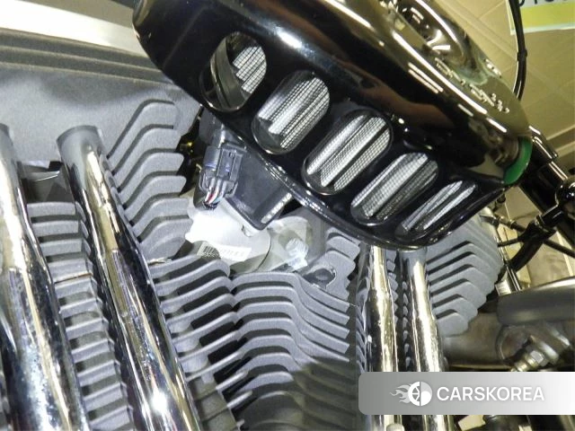 Engine photo