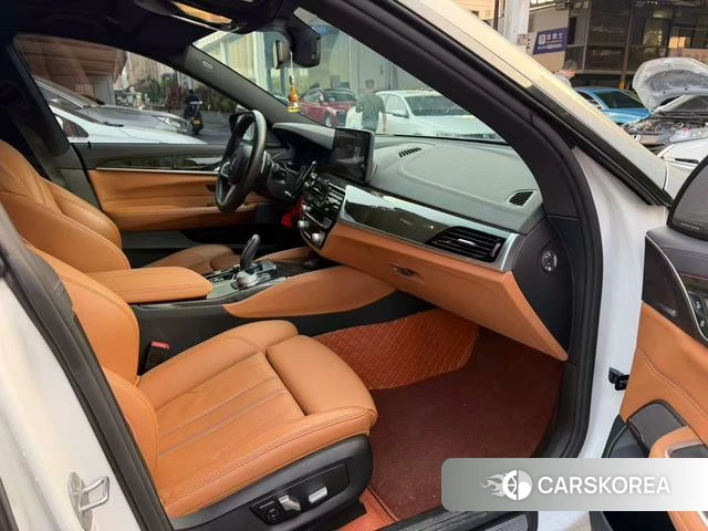 BMW 6 series GT 2022 Белый из Китая, фото 2