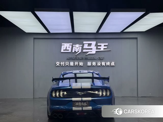 Ford Mustang 2022 Синий из Китая, фото 2