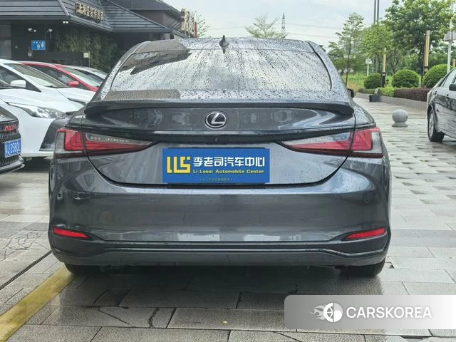Lexus ES 2022 Другой из Китая, фото 2